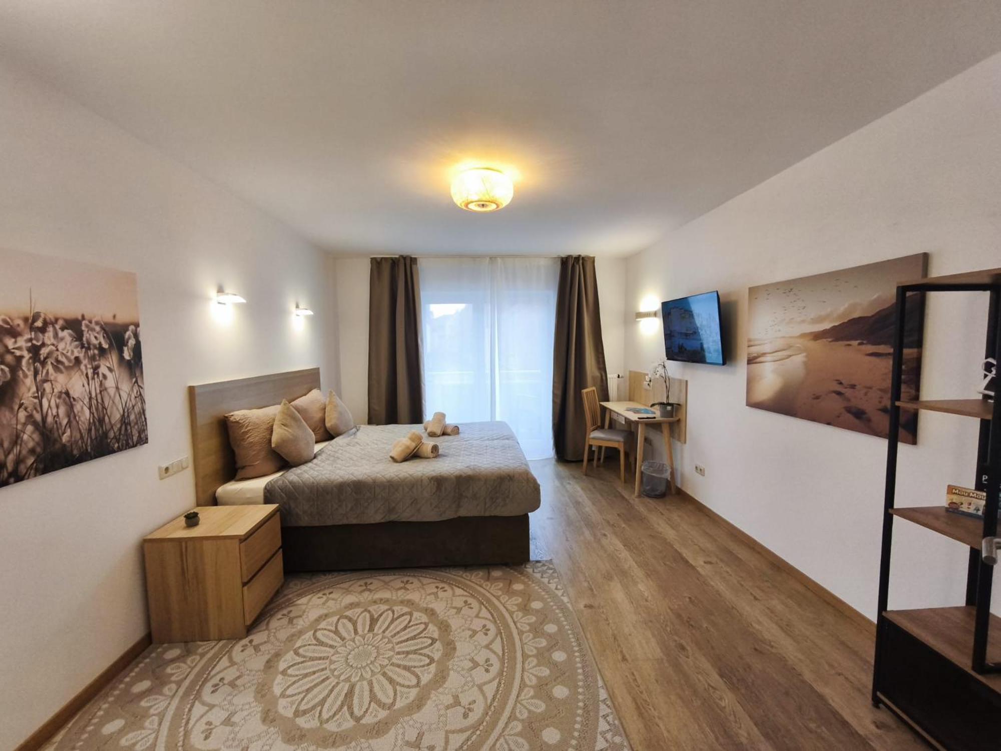 Apartment Falk Homes- Luxus Apartment, Ideal Fuer Geschaeftsreisende & Familien - Nahe Messe, Mit Balkon, Arbeitsplatz & Parkplatz Im Zentrum Nuernbergs, Self Check-in