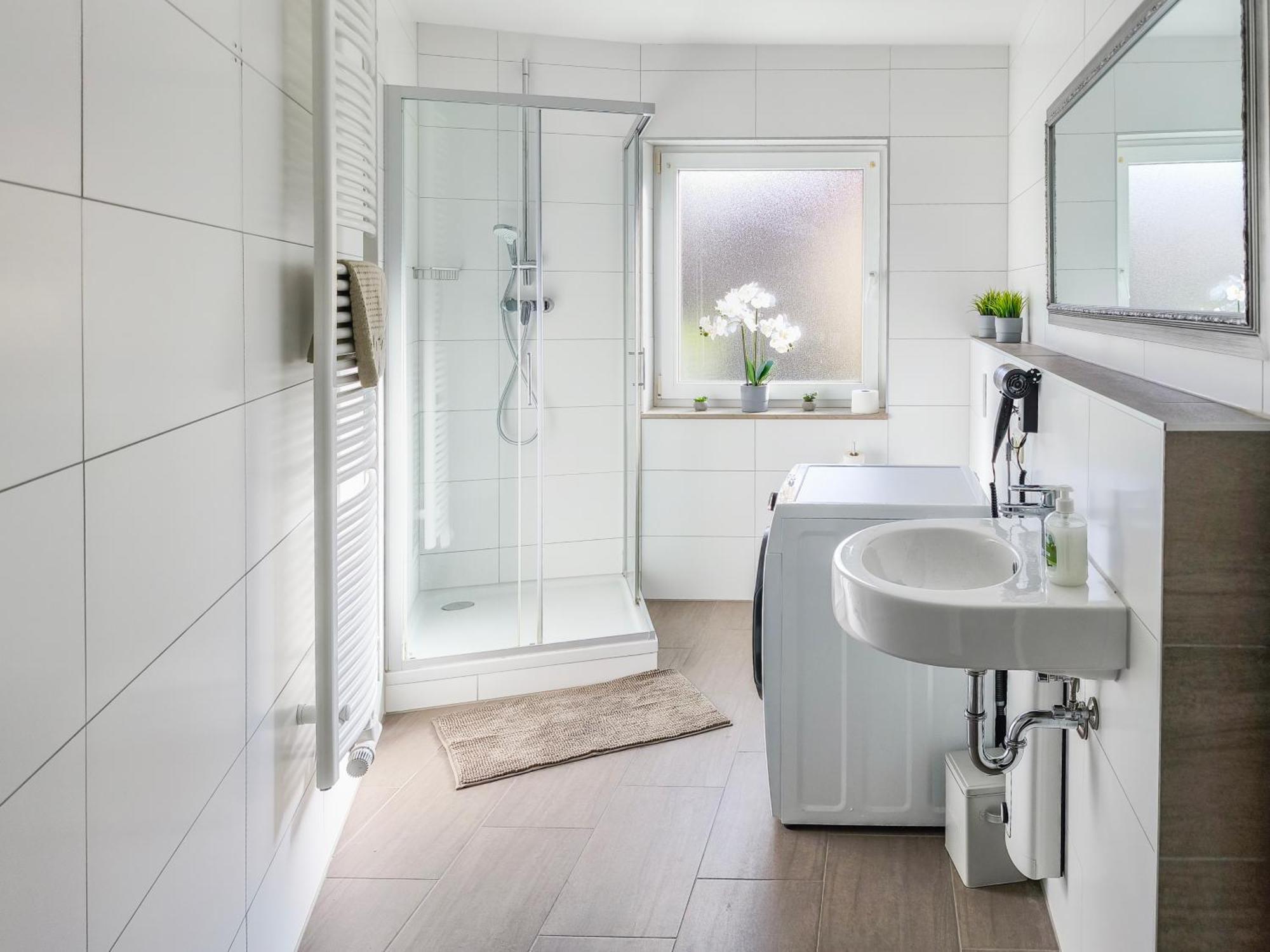 Apartment Falk Homes- Luxus Apartment, Ideal Fuer Geschaeftsreisende & Familien - Nahe Messe, Mit Balkon, Arbeitsplatz & Parkplatz Im Zentrum Nuernbergs, Self Check-in